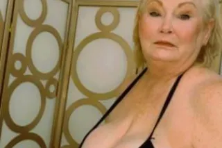 That fat ass looks like true art. natural Big Booty . Ready to make my pussy drip - Image 5